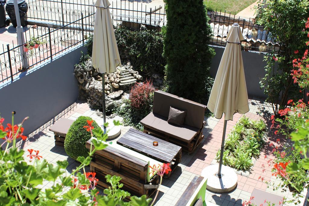 Guest Accommodation Zone Niska Banja Exterior foto